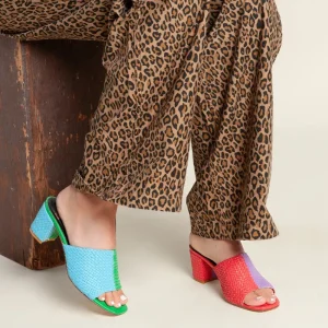 Women Charlotte Stone Lenu In Tropical