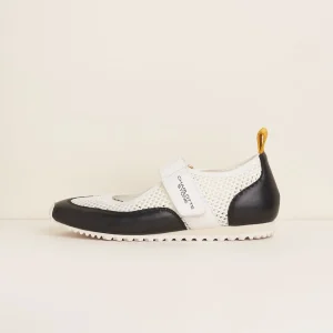 Women Charlotte Stone Mable In Latte Black