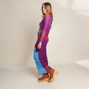 Women Charlotte Stone Paz In Luggage