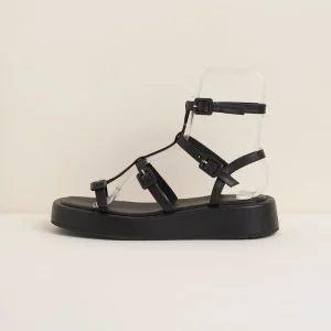 Women Charlotte Stone Pika In Black